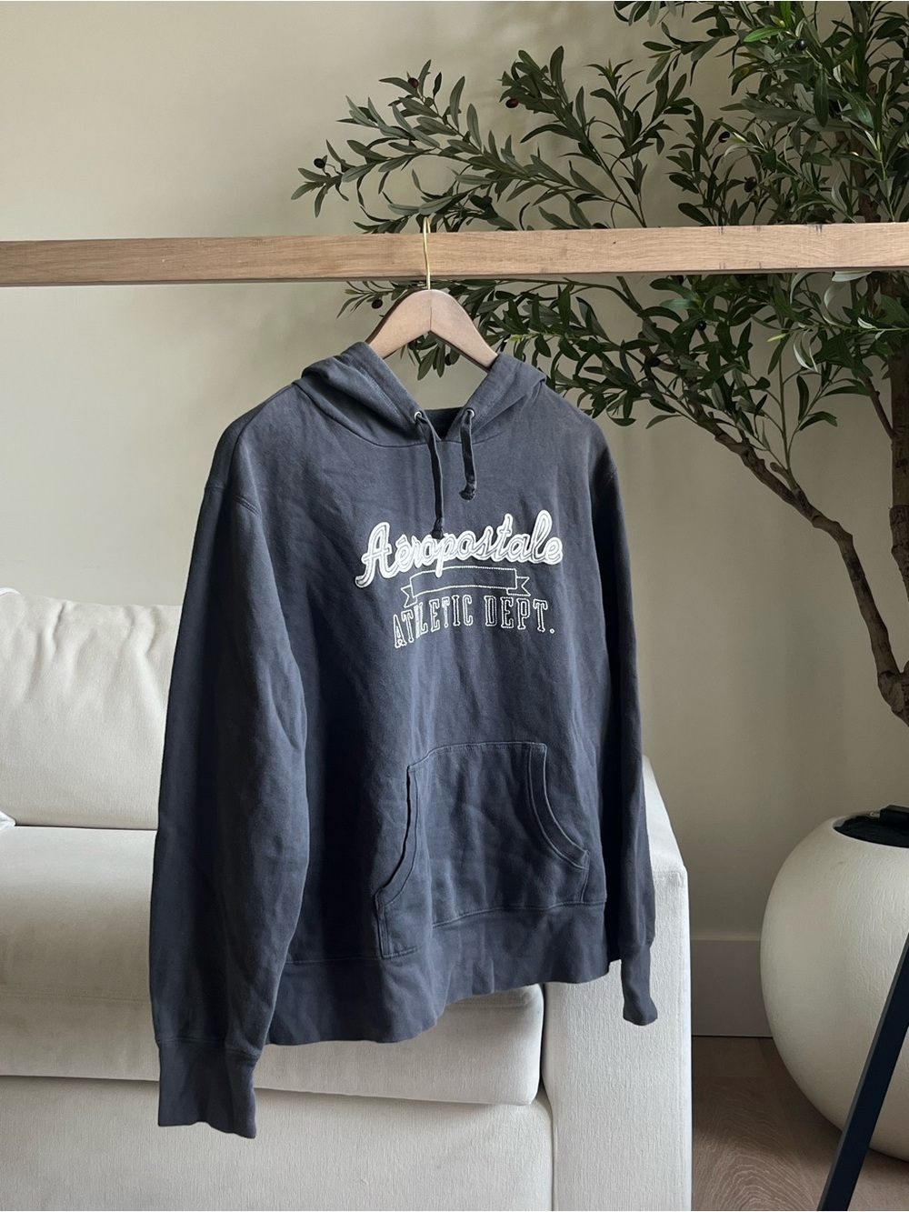 Aeropostale Vintage Women's Navy Logo Hoodie Sweater